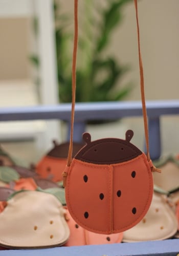 شنط الاطفال