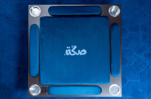طاولة صكة أرضية كلاسيك لون أزرق