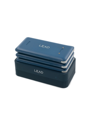 منصة شحن لاسلكي مع مكبر صوت لييد 3 باور بانك بقوه...