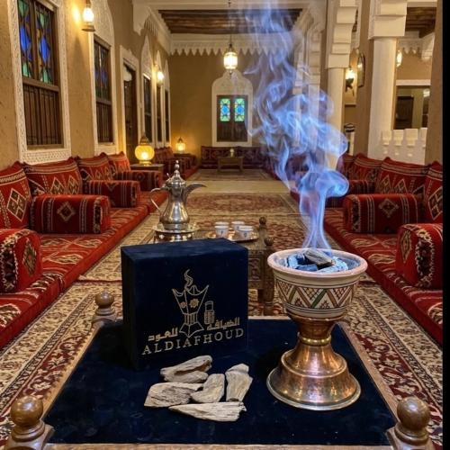 عود مروكي سوبر مباخر اصقون