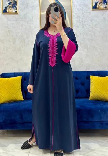 قفطان مغربي بتطريز قيطان جرس