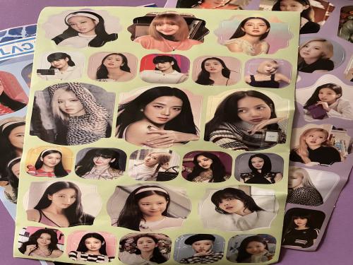ملصقات بلاكبينك blackpink