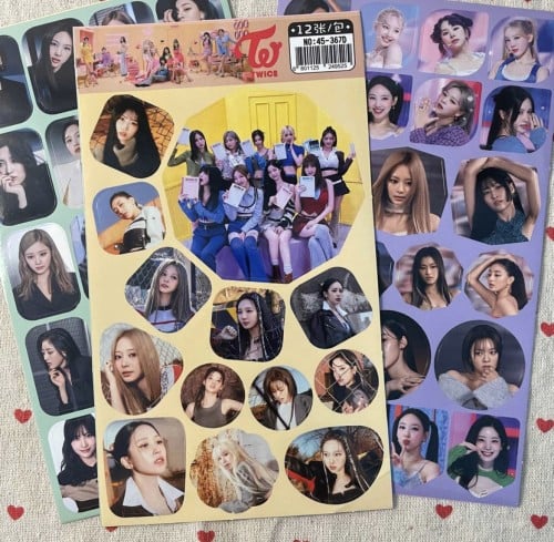 ملصقات توايسTwice