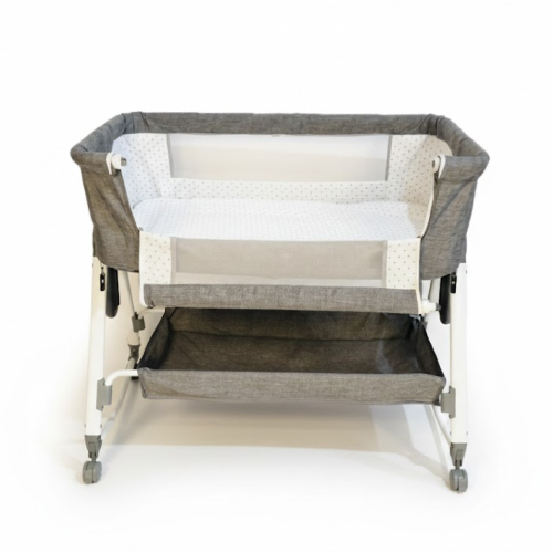 سرير الأحلام ملاصق للأم وهزاز