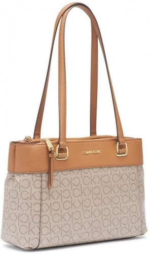 شنطة نسائية من كالفن كلاين