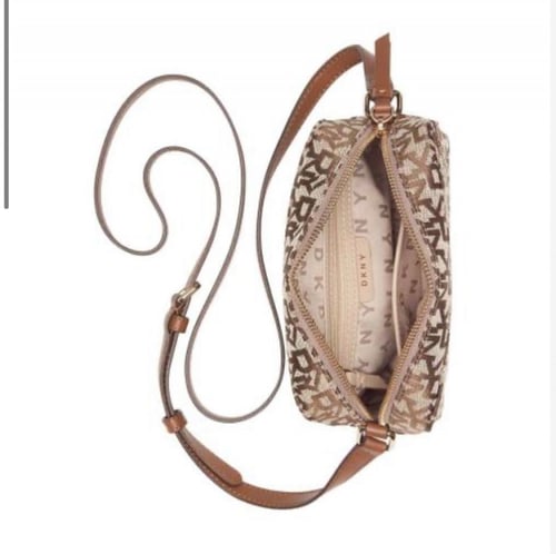 شنطة نسائية من دكني