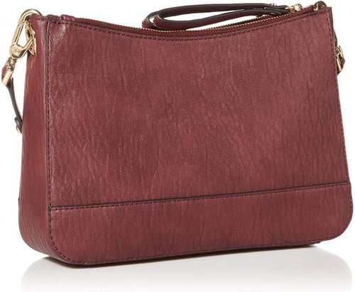 شنطة نسائية من كالفن كلاين