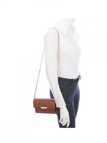 شنطة نسائية من مايكل كورس