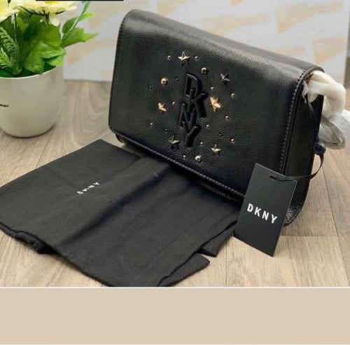 شنطه نسائية من دكني