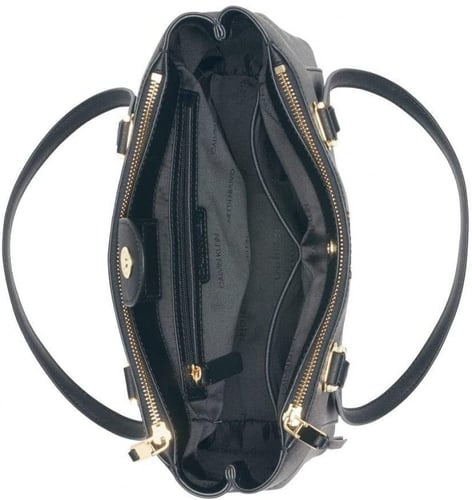 شنطة نسائية من كالفن كلاين