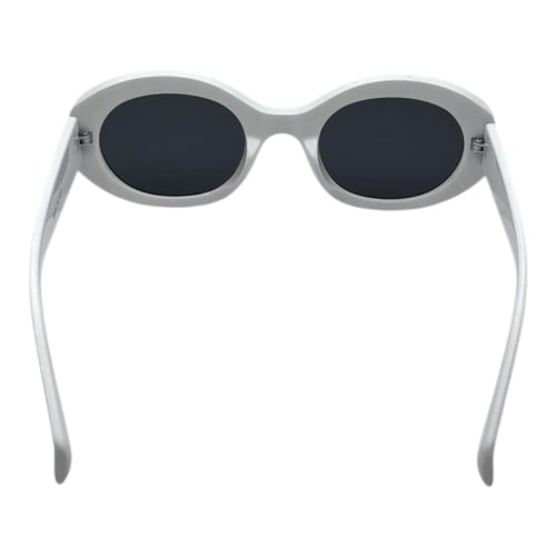 سيلين لون ابيض