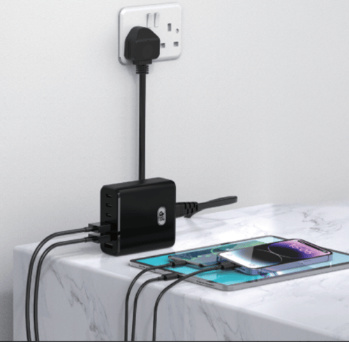 منصة شحن سريعة ب 3 منافذ USB و 3 منافذ USB-C،