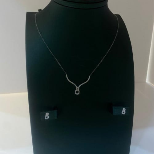 طقم ابيض عيار 18