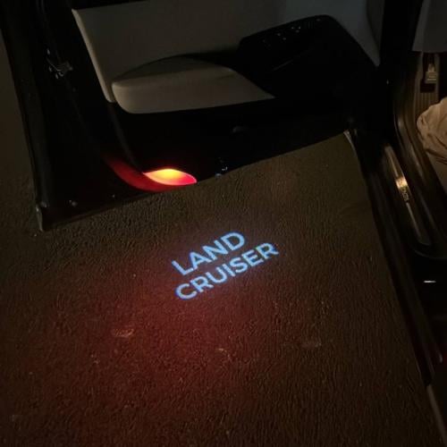 بروجكتر لباب السيارة بعدسة ( LAND CRUISER )