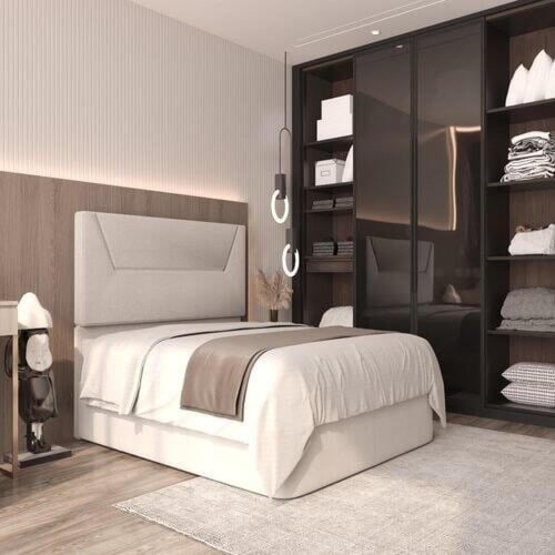 سرير Cheval الفاخر بتصميم مميز