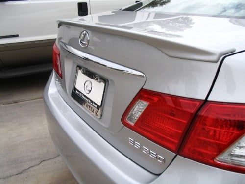 جناح لكزس خلفي بدون لون ES 2012-2007 ( عليه اساس ج...