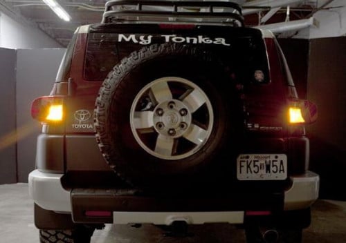 طقم فلشر ليد لحميع سيارات تويوتا ( يمين يسار )