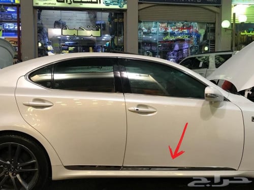 نيكل أسفل الباب لكزس is 2007-2013