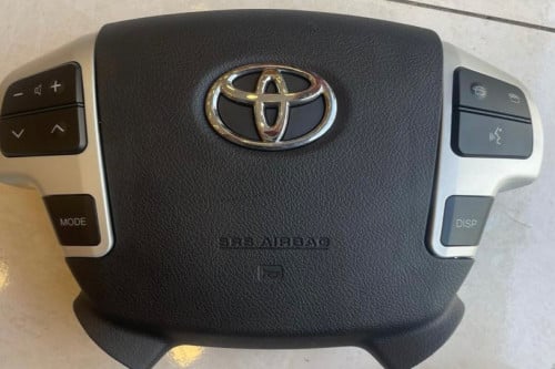 ازرار تحكم و غطاء ايرباق لاندكروزر 2015 -2008