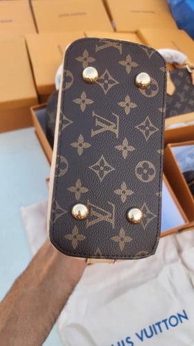 لويس فيتون ماستر