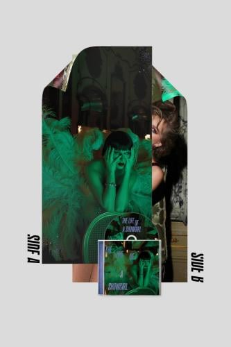 Taylor Swift THE LIFE OF A SHOWGIRL: IT'S RAPTUROU...