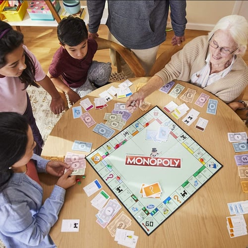 لعبة مونوبولي الكلاسيكية من هاسبرو Monopoly Classi...