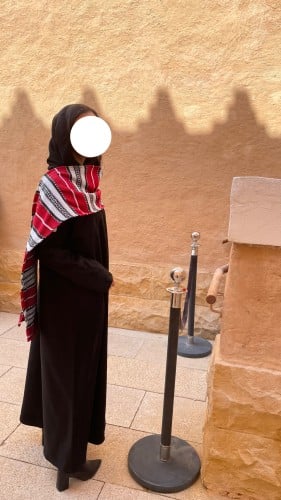 عباية التأسيس( سدو طقطق من عند الكتف)