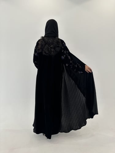 عبايه شتوية S.86