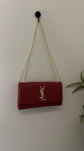 شنطة سان لوران