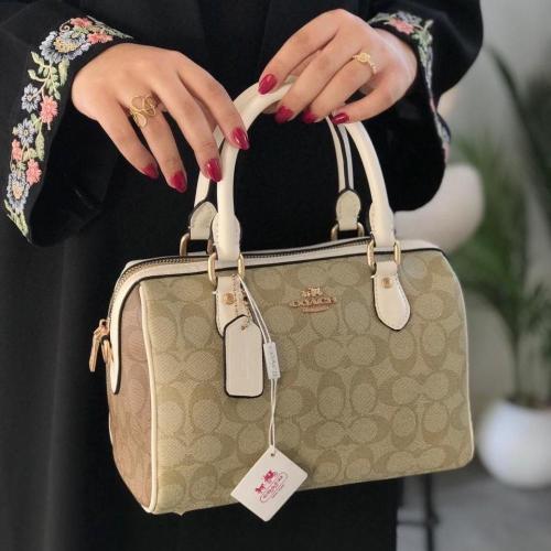 شنطه كوتش سايز ميديم