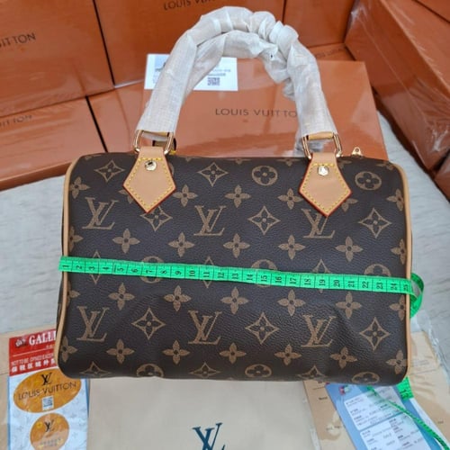 شنطه لويس فيتون سايز لارج 25