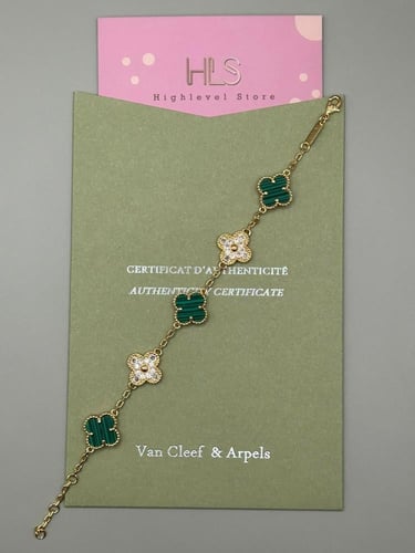 سوار فان كليف سويت 5 وردات لون ذهبي