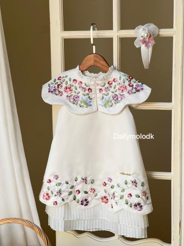 فستان من 6 سنوات الى 12 سنة