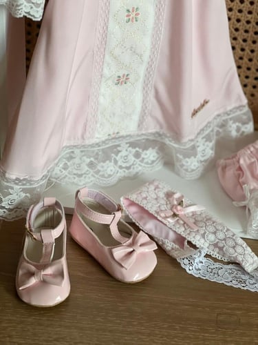 باند اوف وايت مع وردي