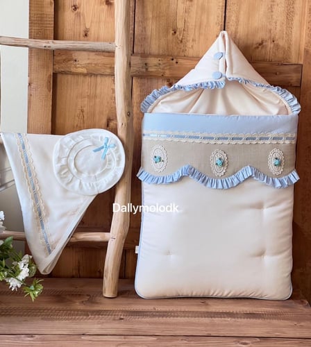 مدس مع اللفه والقبعه الدائريه