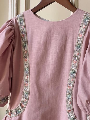 فستان من 10سنوات الى 12 سنة