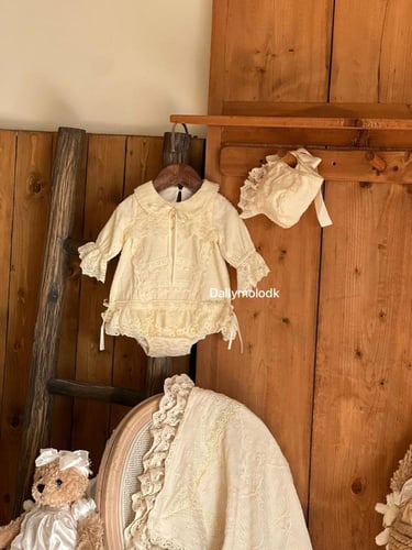 افرول بيج مع القبعة الفرنسية 0-3