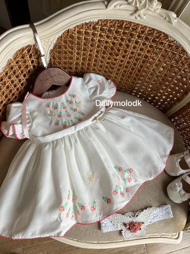 باند اوف وايت فراشة