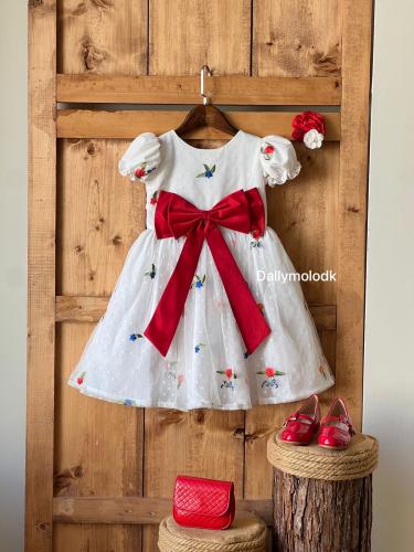 فستان 3-7 سنوات بدون الملحقات