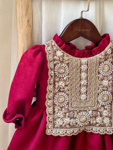 فستان من 3 شهور - 6 شهور