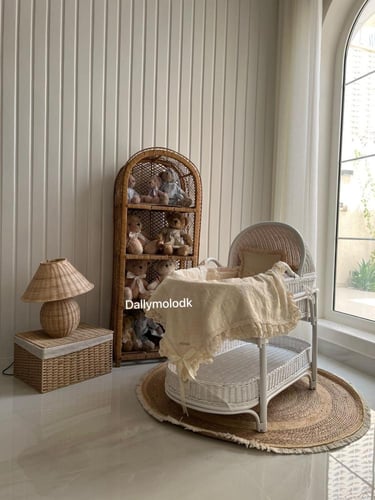 سرير الخيرزان - محايد