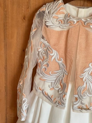 فستان من 10 سنوات الى 14 سنة