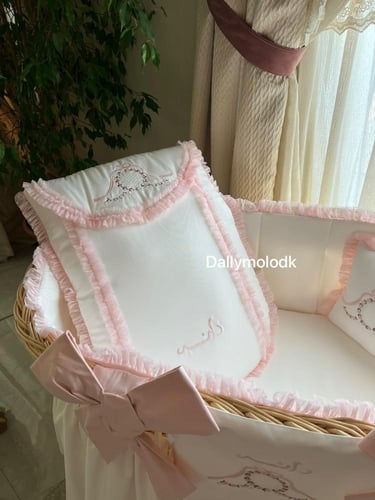 سرير عربة مع تلبيسة