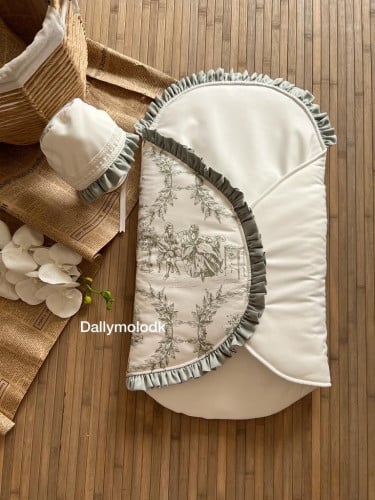 مهاد أمريكي - ابيض وأخضر زيتي مع القبعه الفرنسية /...