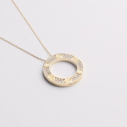 18 karat necklace