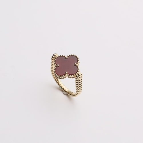18 carat ring