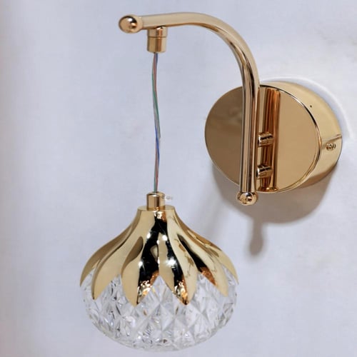 ابليك جداري مودرن ذهبي