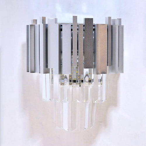 انارة جدارية باللون الفضي