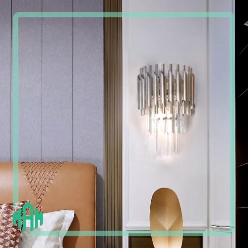 انارة جداري كريستال متوفر باللون ذهبي والفضي