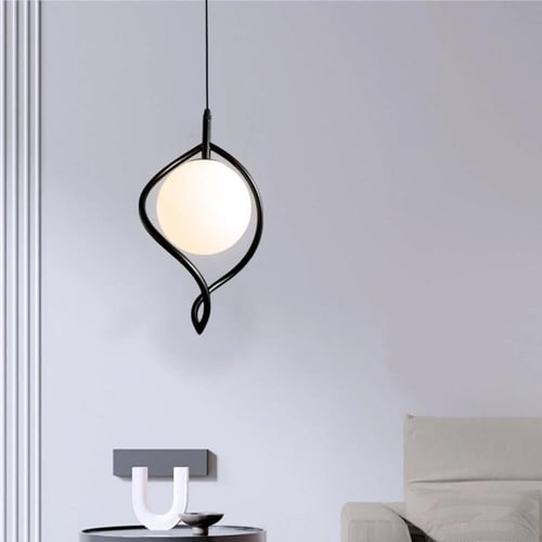 انارة علاقي بتصميم مودرن اسود